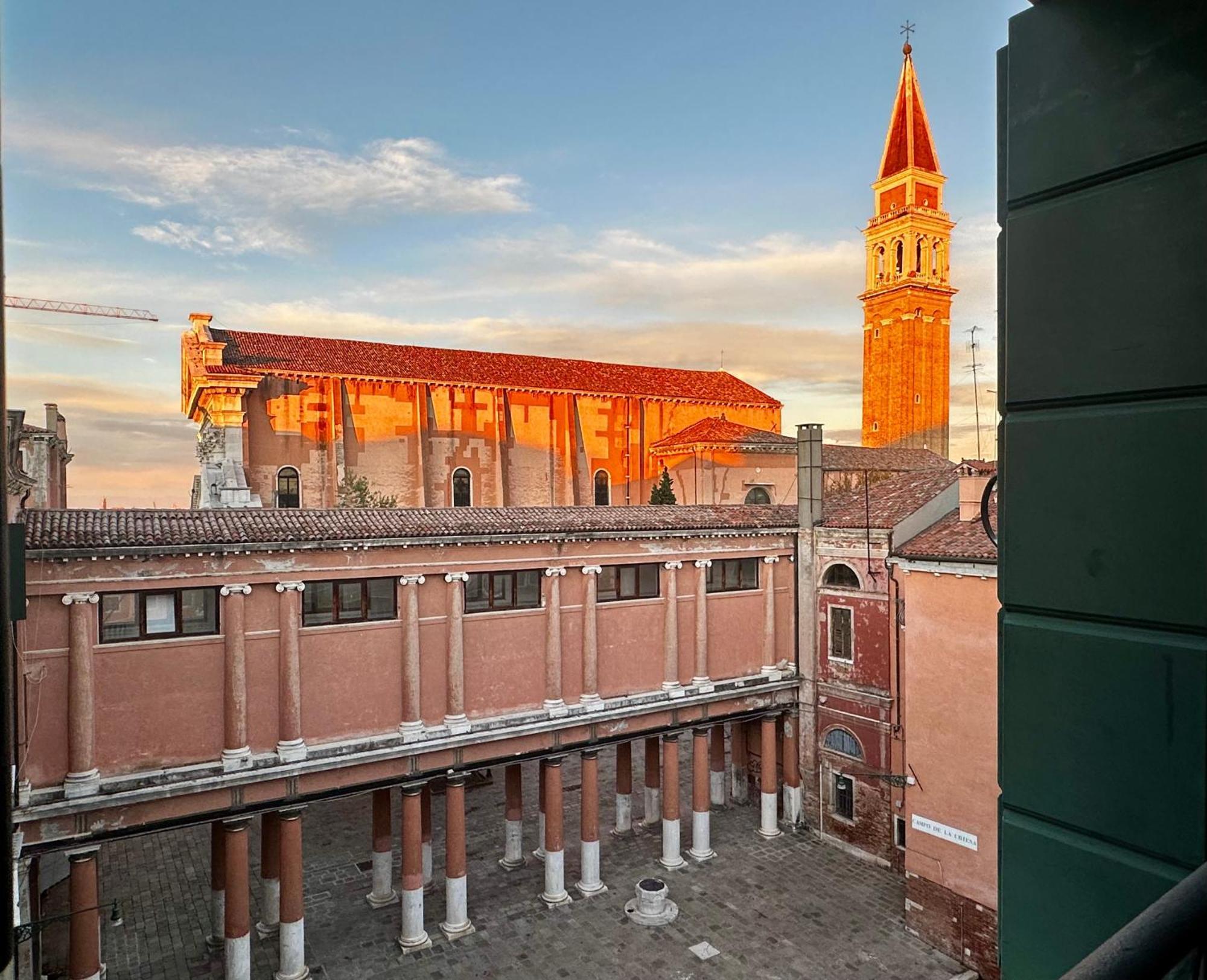Palazzo Contarini Della Porta Di Ferro Aparthotel Veneţia Exterior foto