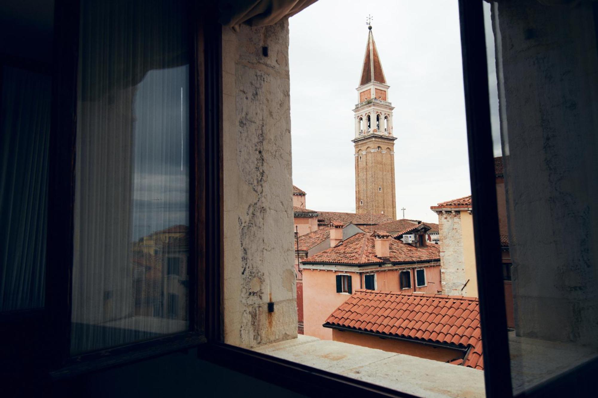 Palazzo Contarini Della Porta Di Ferro Aparthotel Veneţia Exterior foto