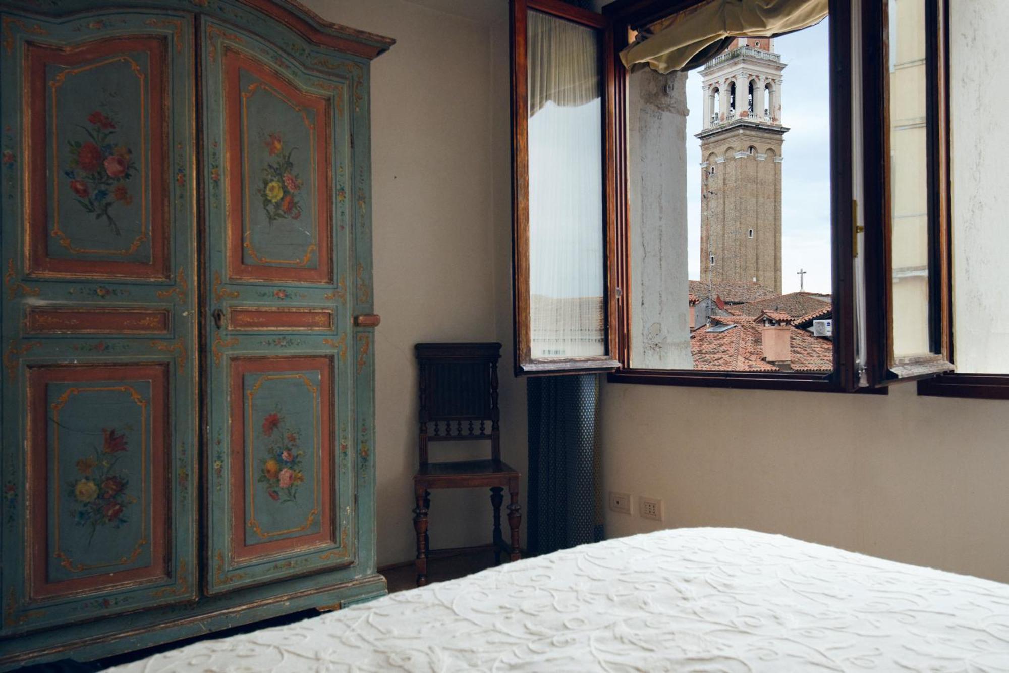 Palazzo Contarini Della Porta Di Ferro Aparthotel Veneţia Exterior foto